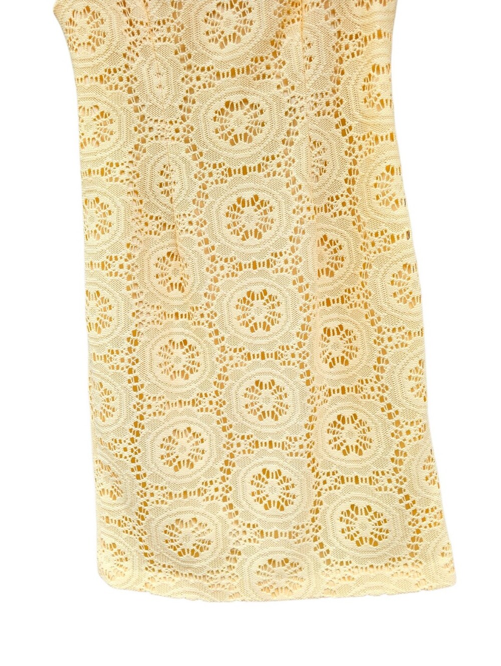 Adrianna Papell Yellow Crochet Overlay Sheath Dress Size 10 - Picture 3 of 9